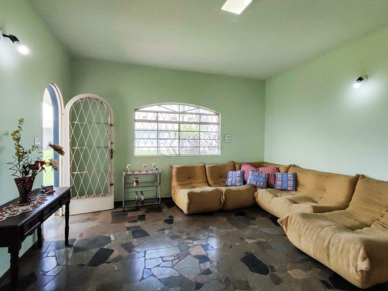 Casa Residencial à venda no bairro Jardim Residencial Luiz Regitano: SALA DE TV