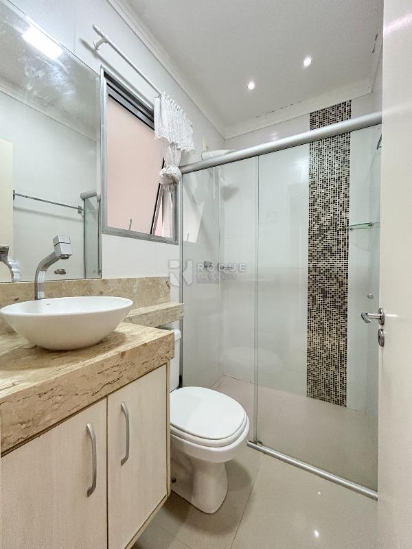 Apartamento para aluguel no bairro Jardim Parque Novo Mundo: WC social 