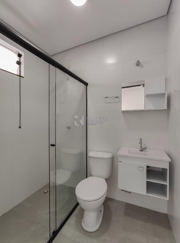 Kitnet para aluguel no bairro Jardim Cidade Universitária I: WC 