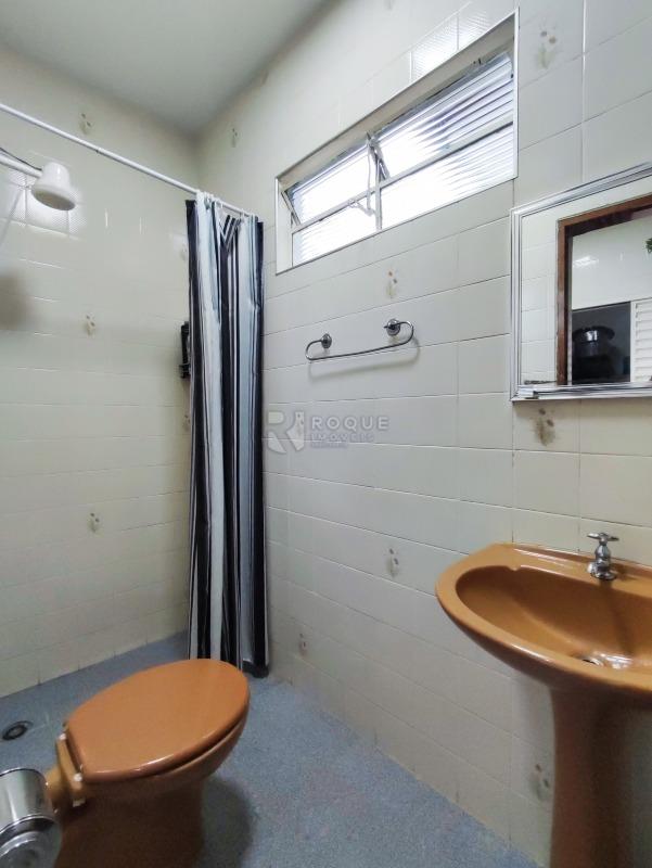 Casa Residencial à venda no bairro Jardim Presidente Dutra: BANHEIRO SOCIAL