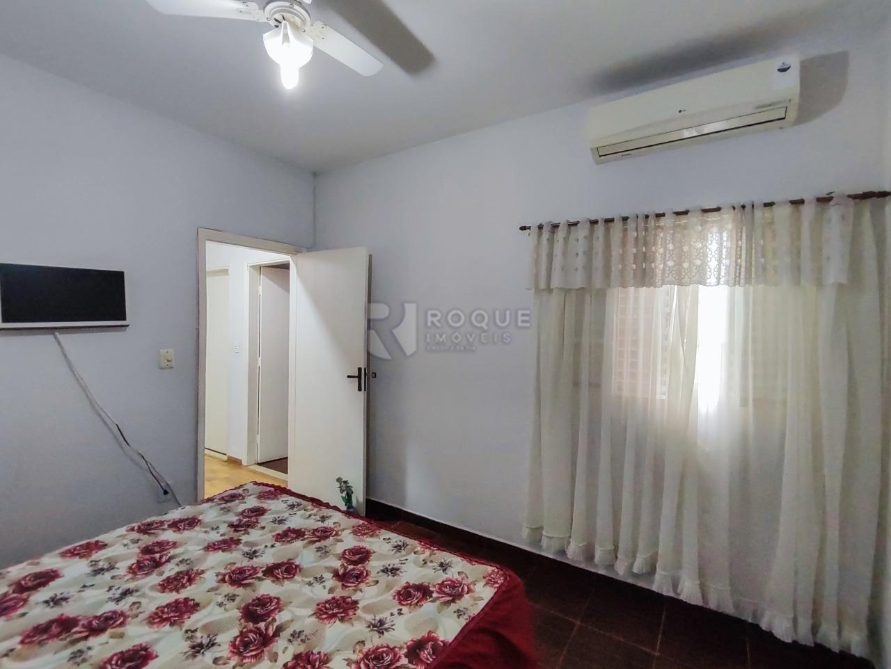 Casa Residencial à venda no bairro Jardim Presidente Dutra: DORMITÓRIO 2