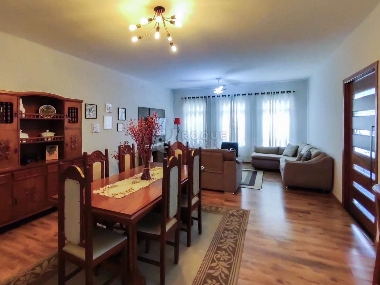 Casa Residencial à venda no bairro Jardim Presidente Dutra: SALA DE JANTAR