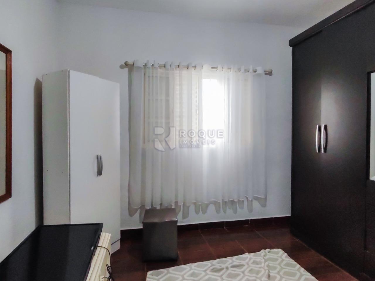 Casa Residencial à venda no bairro Jardim Presidente Dutra: DORMITÓRIO 1