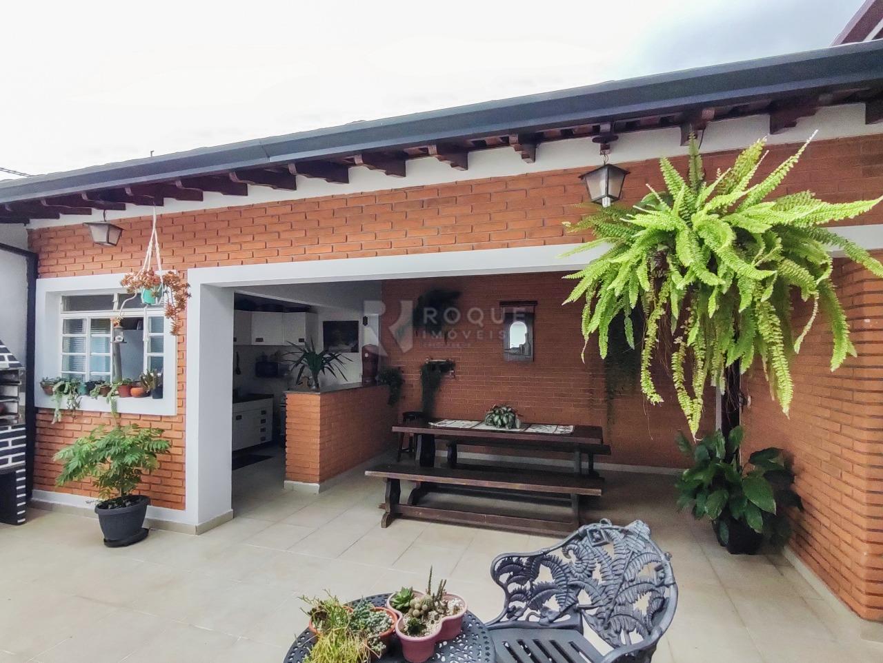 Casa Residencial à venda no bairro Jardim Presidente Dutra: ÁREA DE LAZER