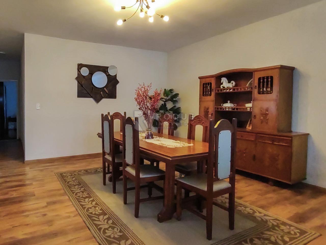 Casa Residencial à venda no bairro Jardim Presidente Dutra: SALA DE JANTAR