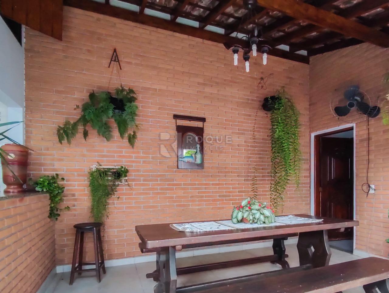 Casa Residencial à venda no bairro Jardim Presidente Dutra: ÁREA DE LAZER