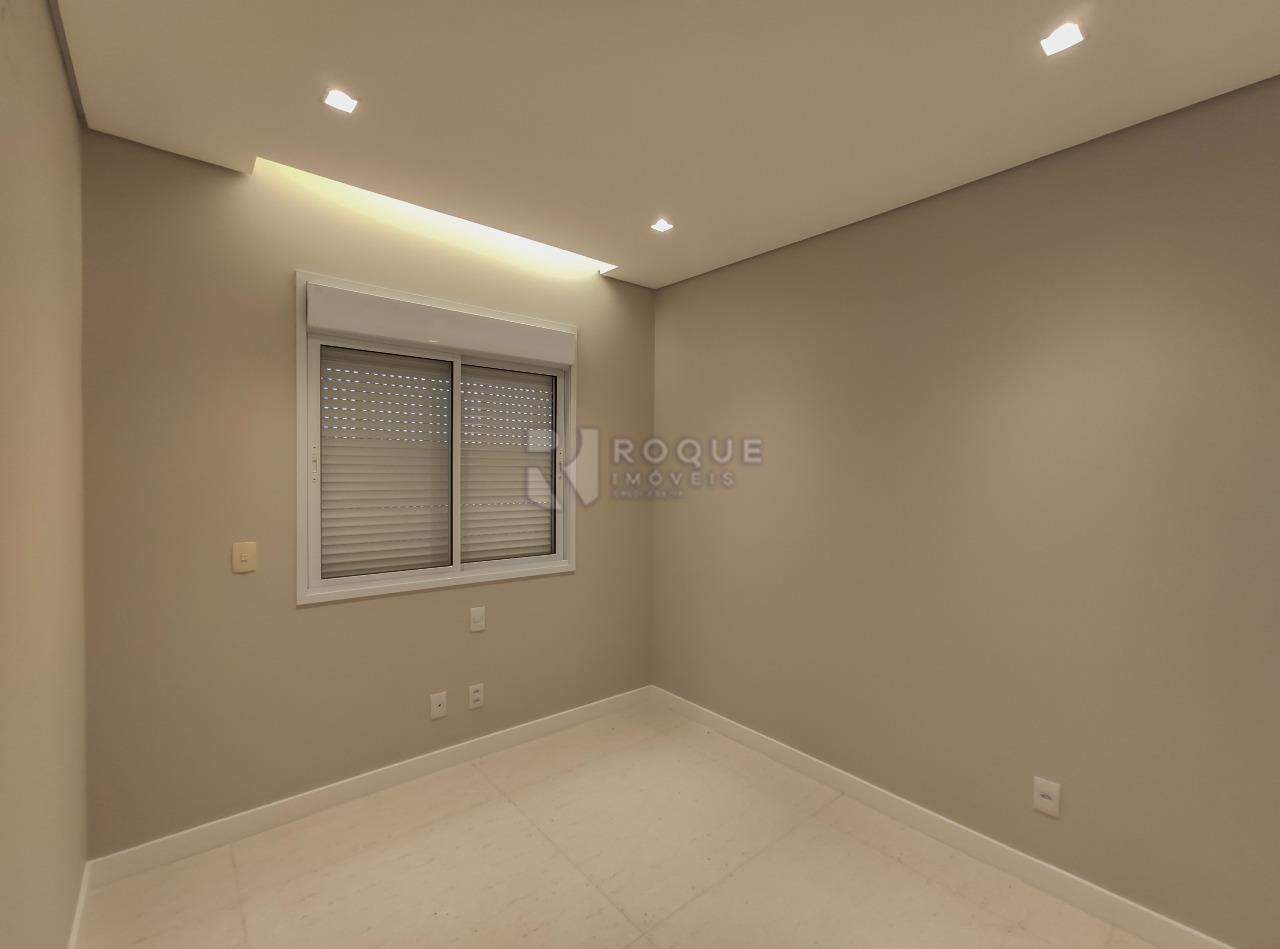 Apartamento para aluguel no bairro Jardim Aquárius: Suíte 2