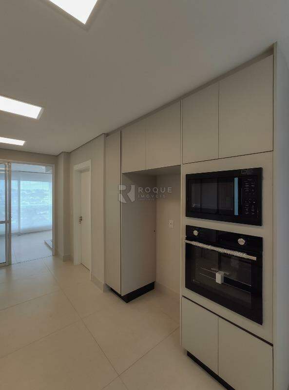 Apartamento para aluguel no bairro Jardim Aquárius: Cozinha 