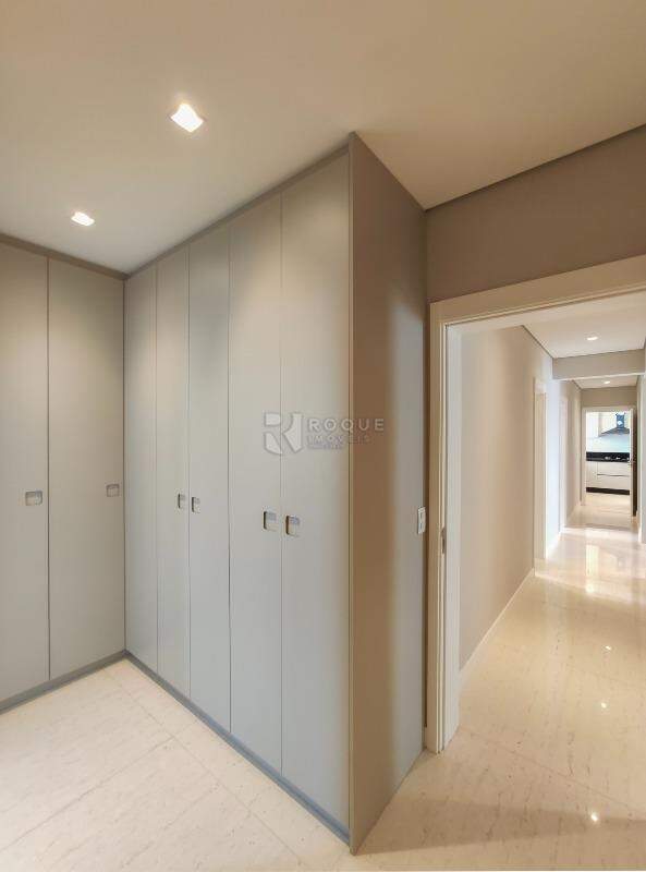 Apartamento para aluguel no bairro Jardim Aquárius: Suíte 1