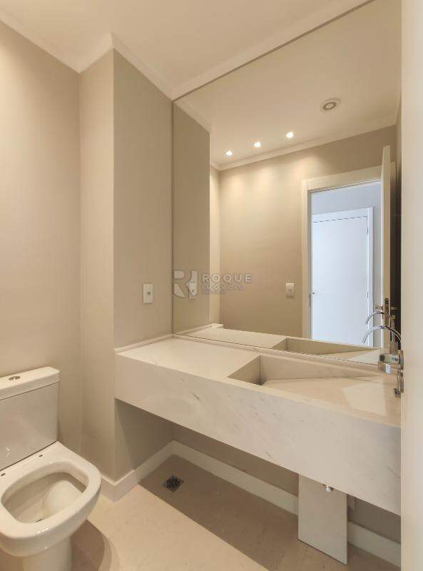 Apartamento para aluguel no bairro Jardim Aquárius: Lavabo 