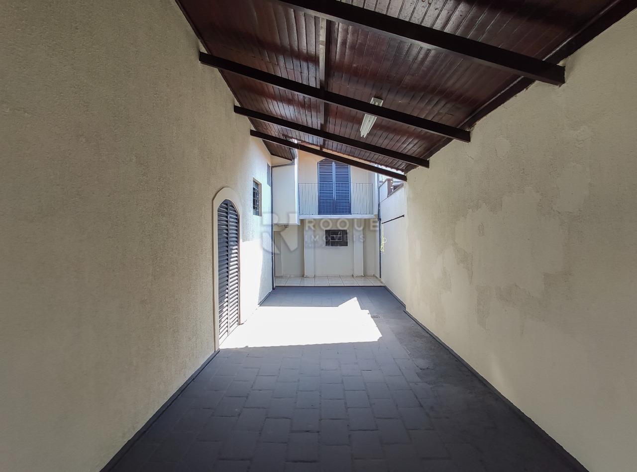 Casa Residencial à venda no bairro Jardim Morro Azul: Garagem 