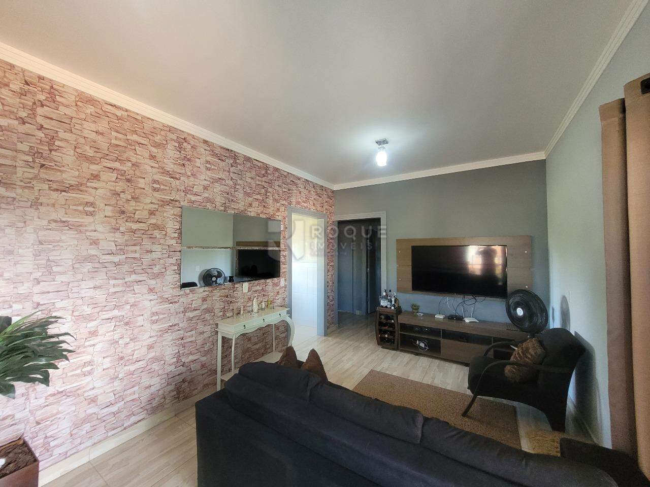 Chácara para aluguel no bairro Estância Jardim: Sala de TV