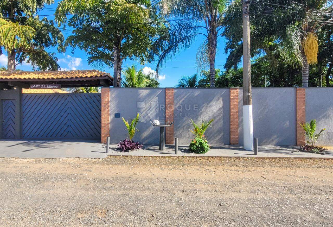 Chácara para aluguel no bairro Estância Jardim: Fachada