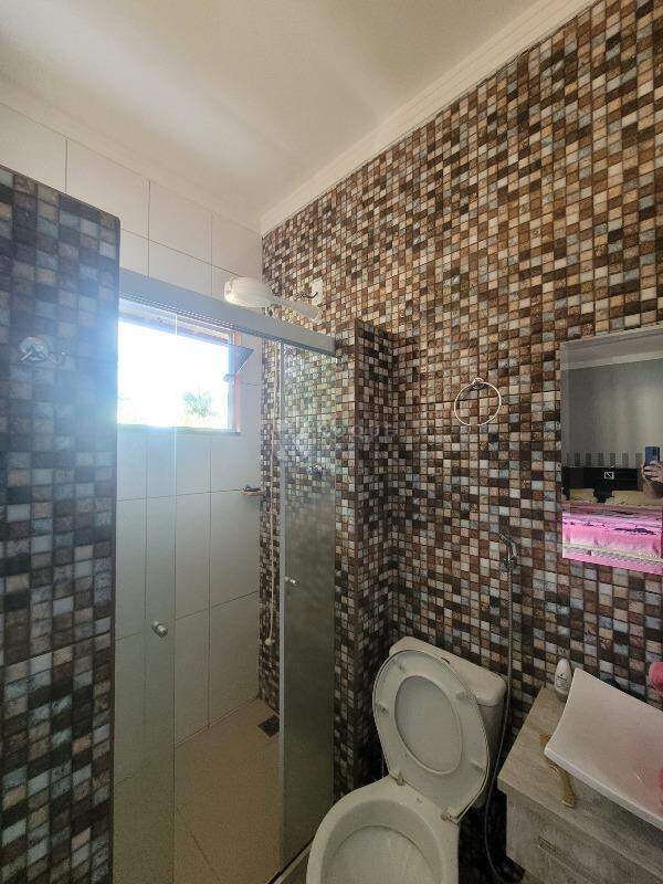 Chácara para aluguel no bairro Estância Jardim: WC suíte