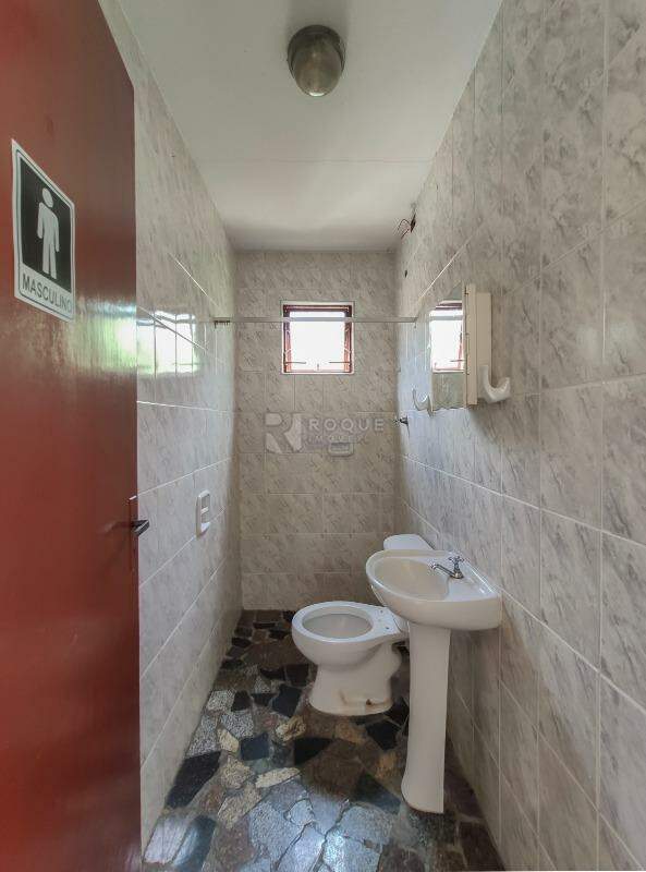 Chácara à venda no bairro Jardim do Lago: WC externo 1