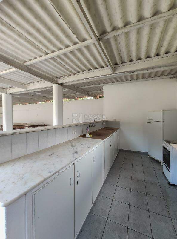 Chácara à venda no bairro Jardim do Lago: Cozinha 