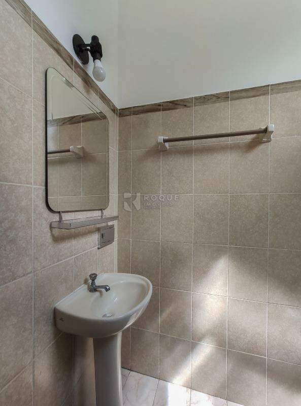 Chácara à venda no bairro Jardim do Lago: WC social