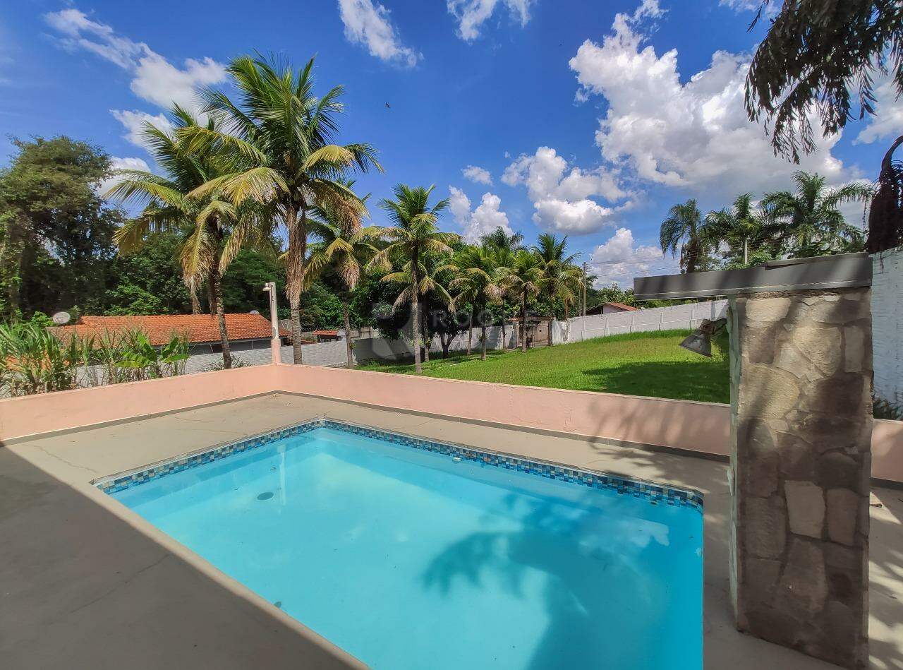 Chácara à venda no bairro Jardim do Lago: Piscina 