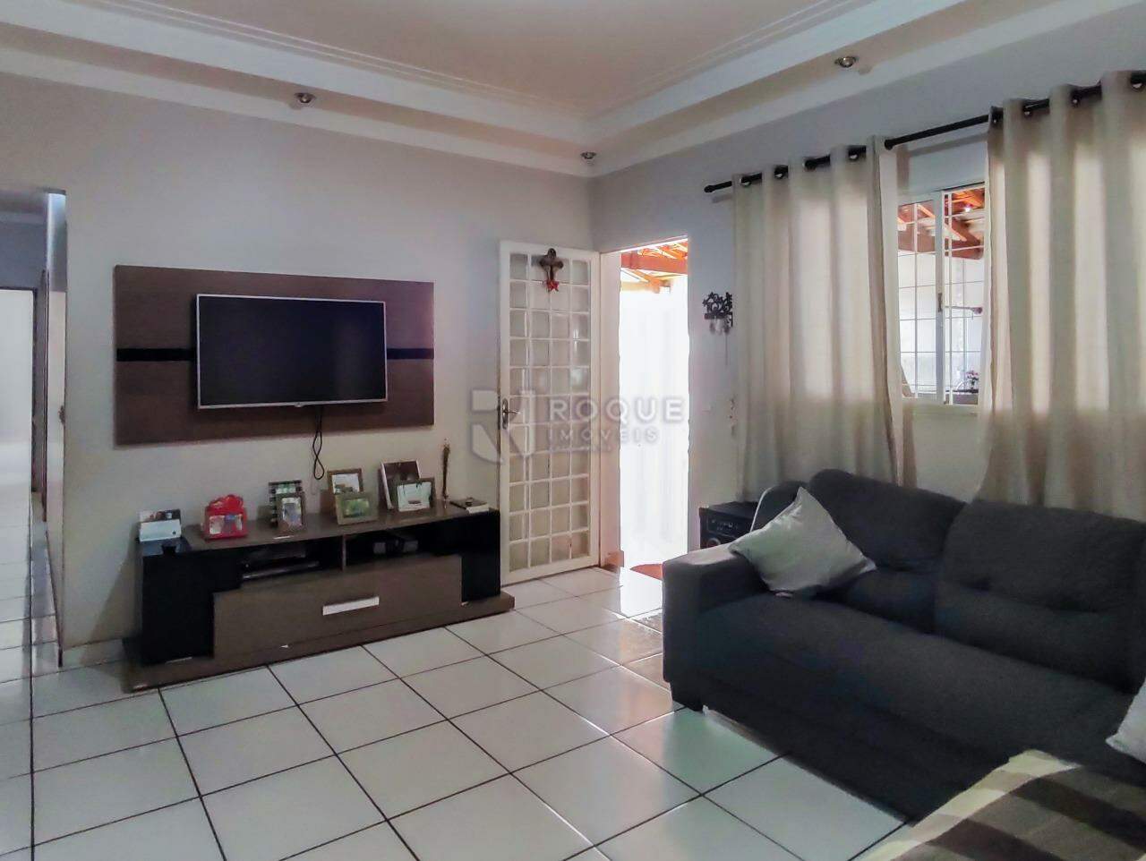 Casa Residencial à venda no bairro Parque Residencial Aeroporto: SALA DE TV