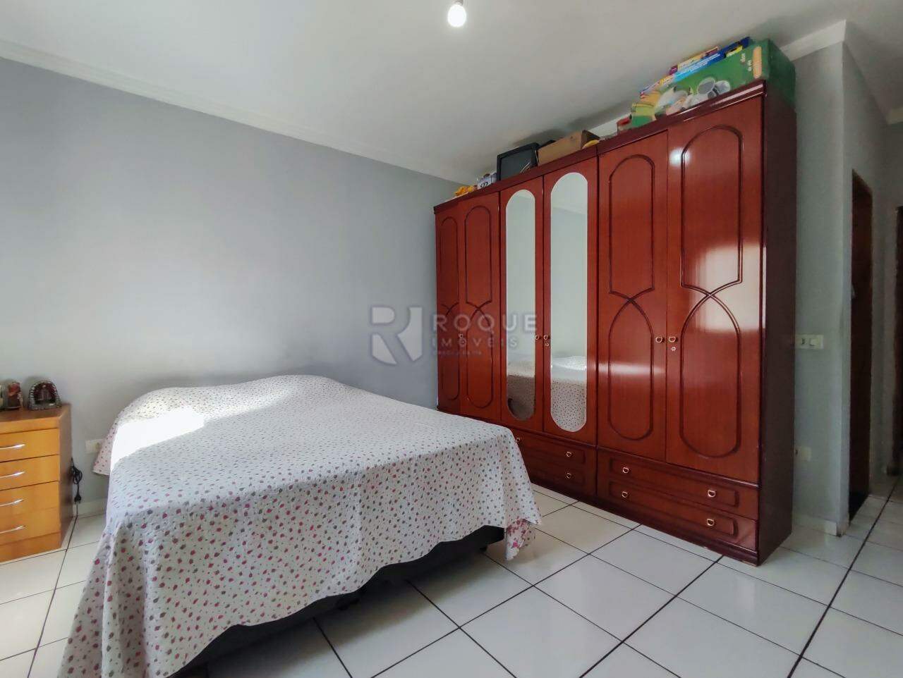 Casa Residencial à venda no bairro Parque Residencial Aeroporto: SUÍTE