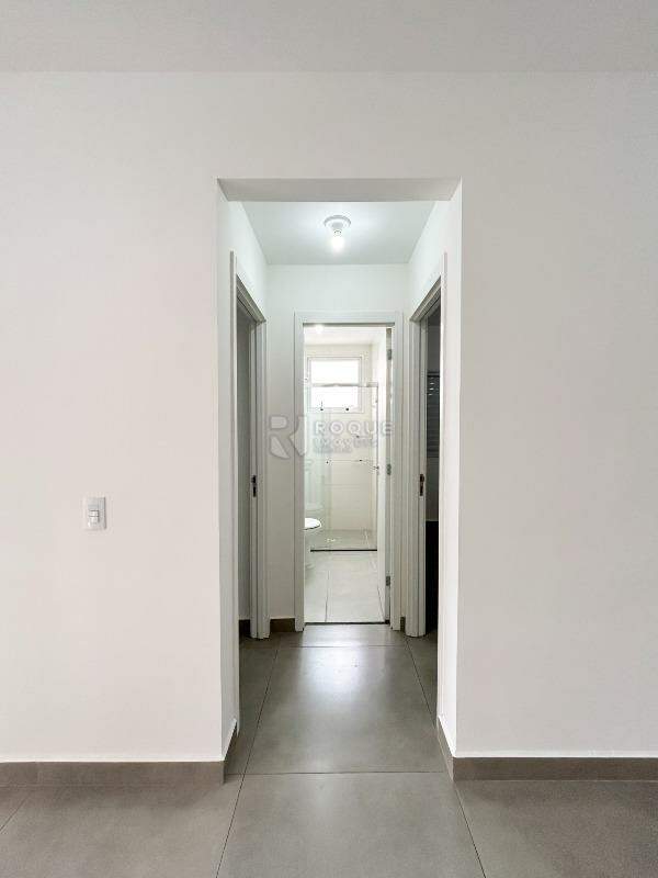 Apartamento para aluguel no bairro Jardim Santa Adélia: Hall