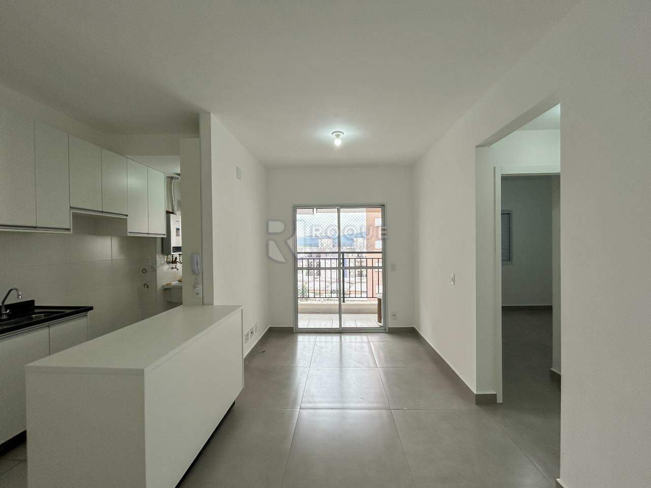 Apartamento para aluguel no bairro Jardim Santa Adélia: Sala 
