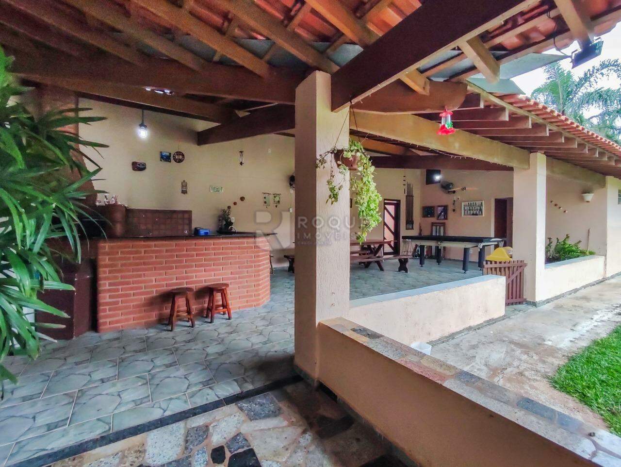 Chácara à venda no bairro Bairro dos Pires: VARANDA