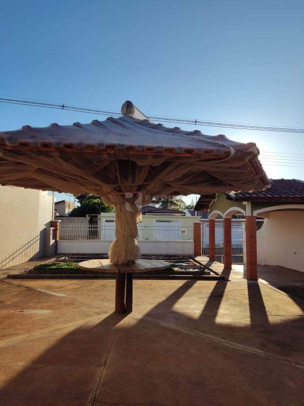 Casa Residencial à venda no bairro Vila Nossa Senhora Aparecida: 