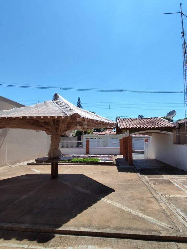 Casa Residencial à venda no bairro Vila Nossa Senhora Aparecida: 