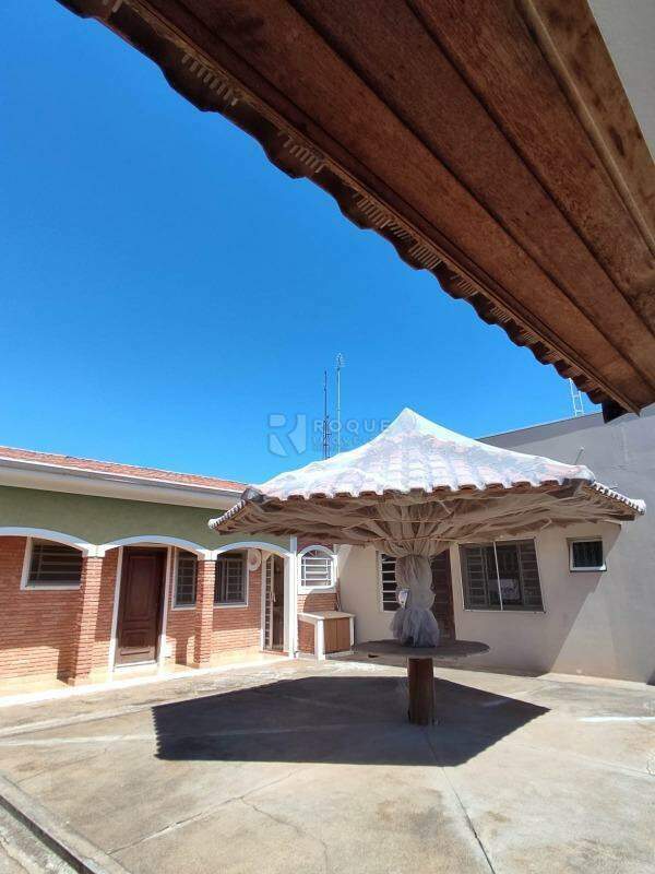 Casa Residencial à venda no bairro Vila Nossa Senhora Aparecida: 
