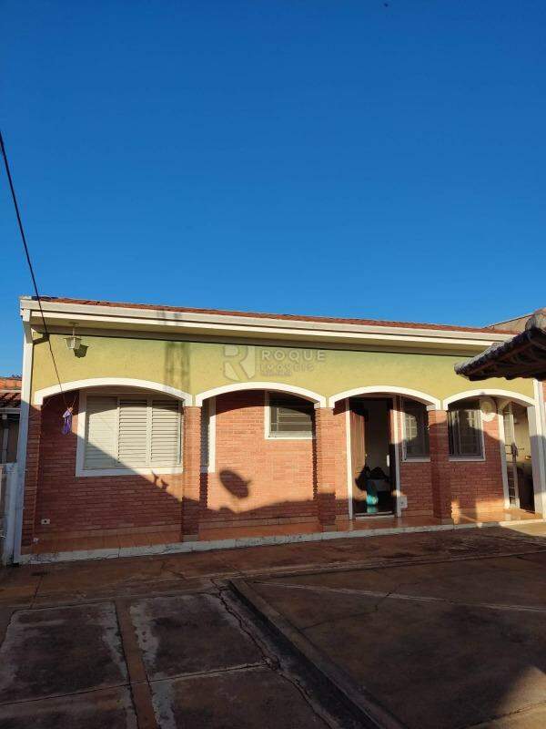 Casa Residencial à venda no bairro Vila Nossa Senhora Aparecida: 