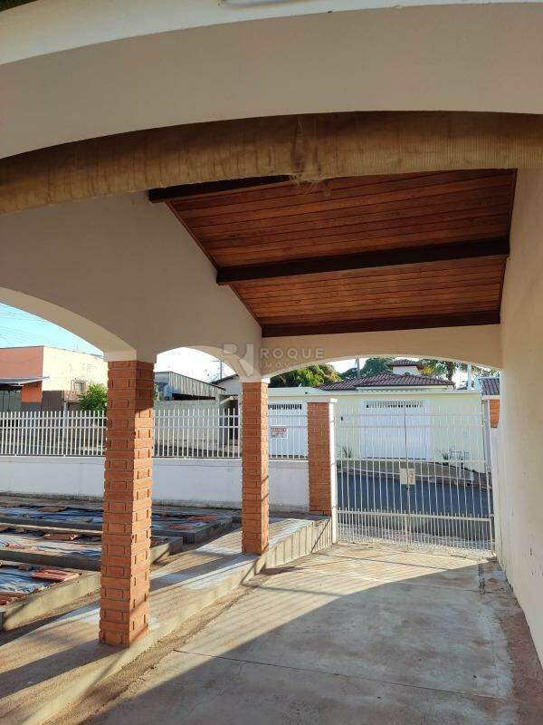 Casa Residencial à venda no bairro Vila Nossa Senhora Aparecida: 