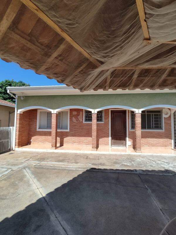 Casa Residencial à venda no bairro Vila Nossa Senhora Aparecida: 