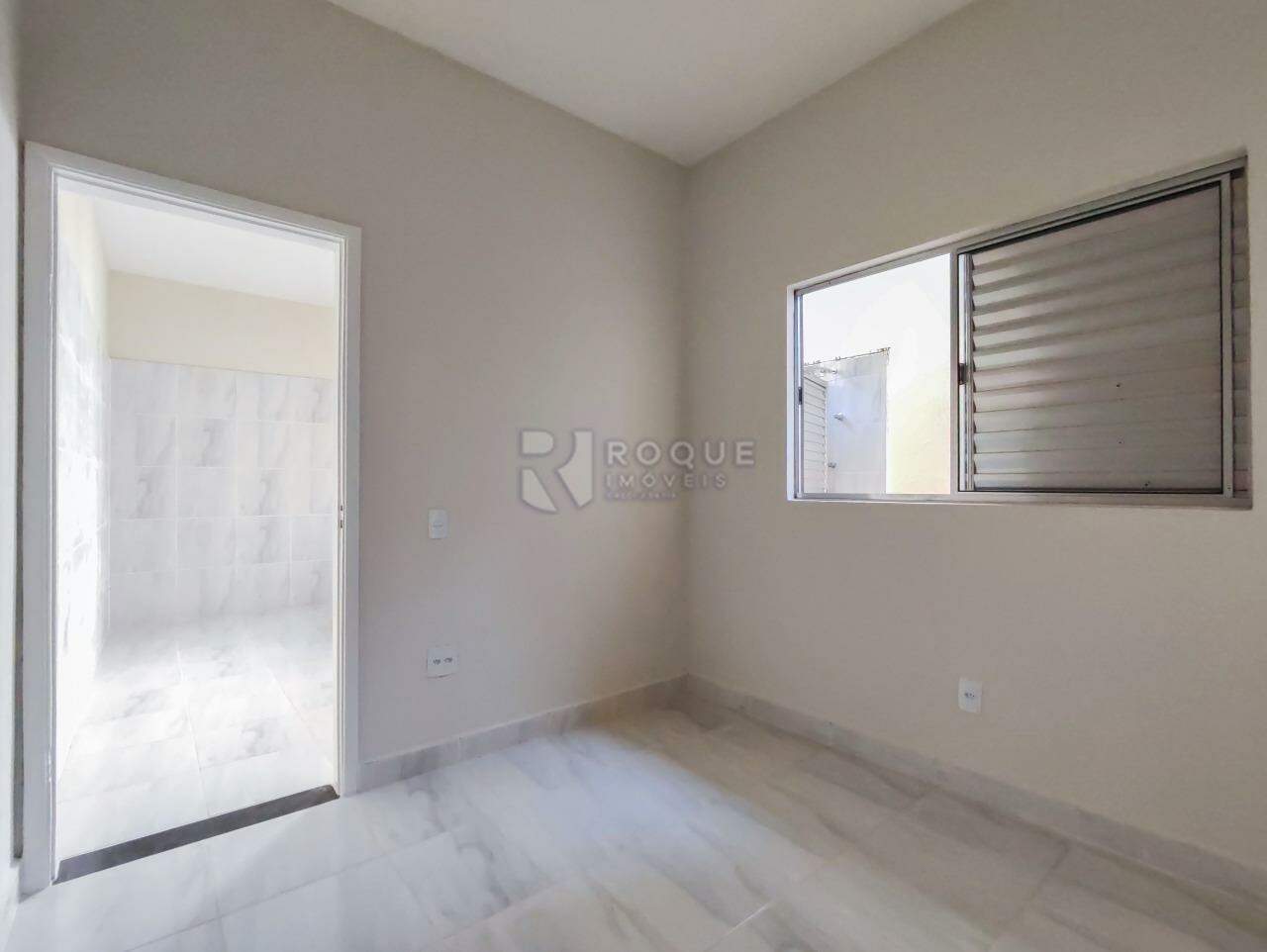 Barracão/Galpão à venda no bairro Parque Residencial Belinha Ometto: DORMITÓRIO EDÍCULA