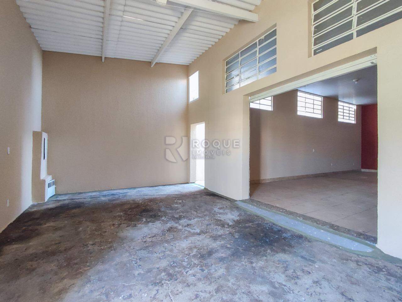 Barracão/Galpão à venda no bairro Parque Residencial Belinha Ometto: SALA