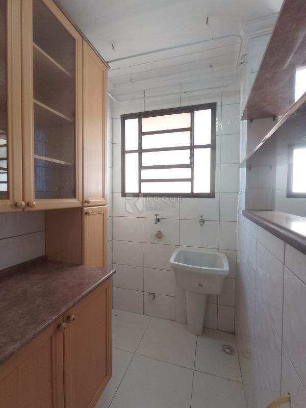 Apartamento para aluguel no bairro Jardim Ipiranga: Área de serviço