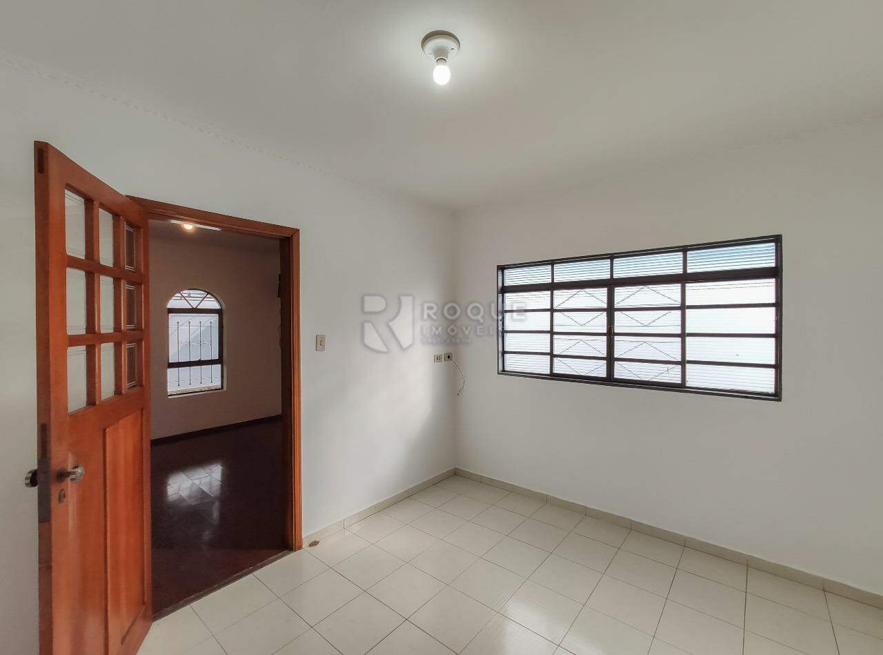 Casa Residencial para aluguel no bairro Jardim Nova Itália: Copa