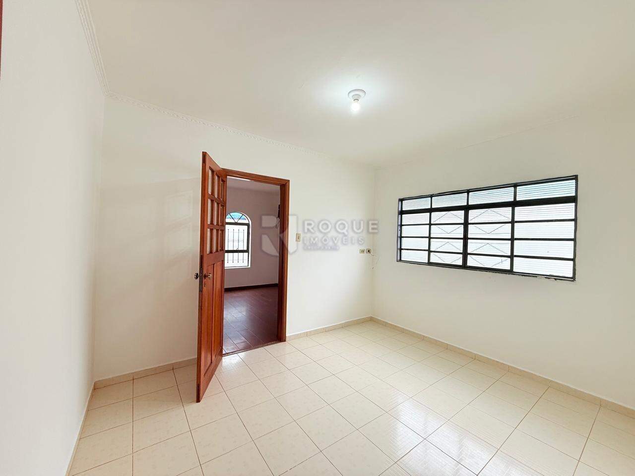 Casa Residencial para aluguel no bairro Jardim Nova Itália: Copa 