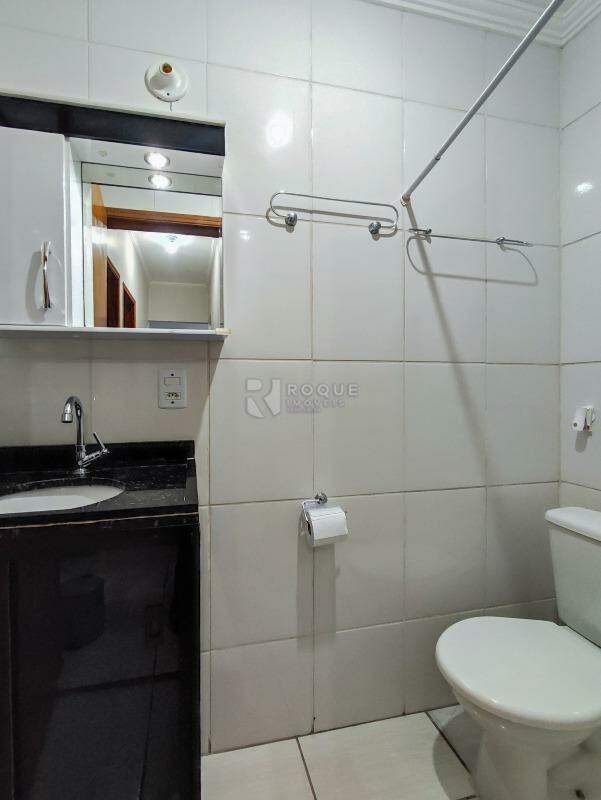 Apartamento à venda no bairro Jardim Ouro Verde: BANHEIRO SOCIAL