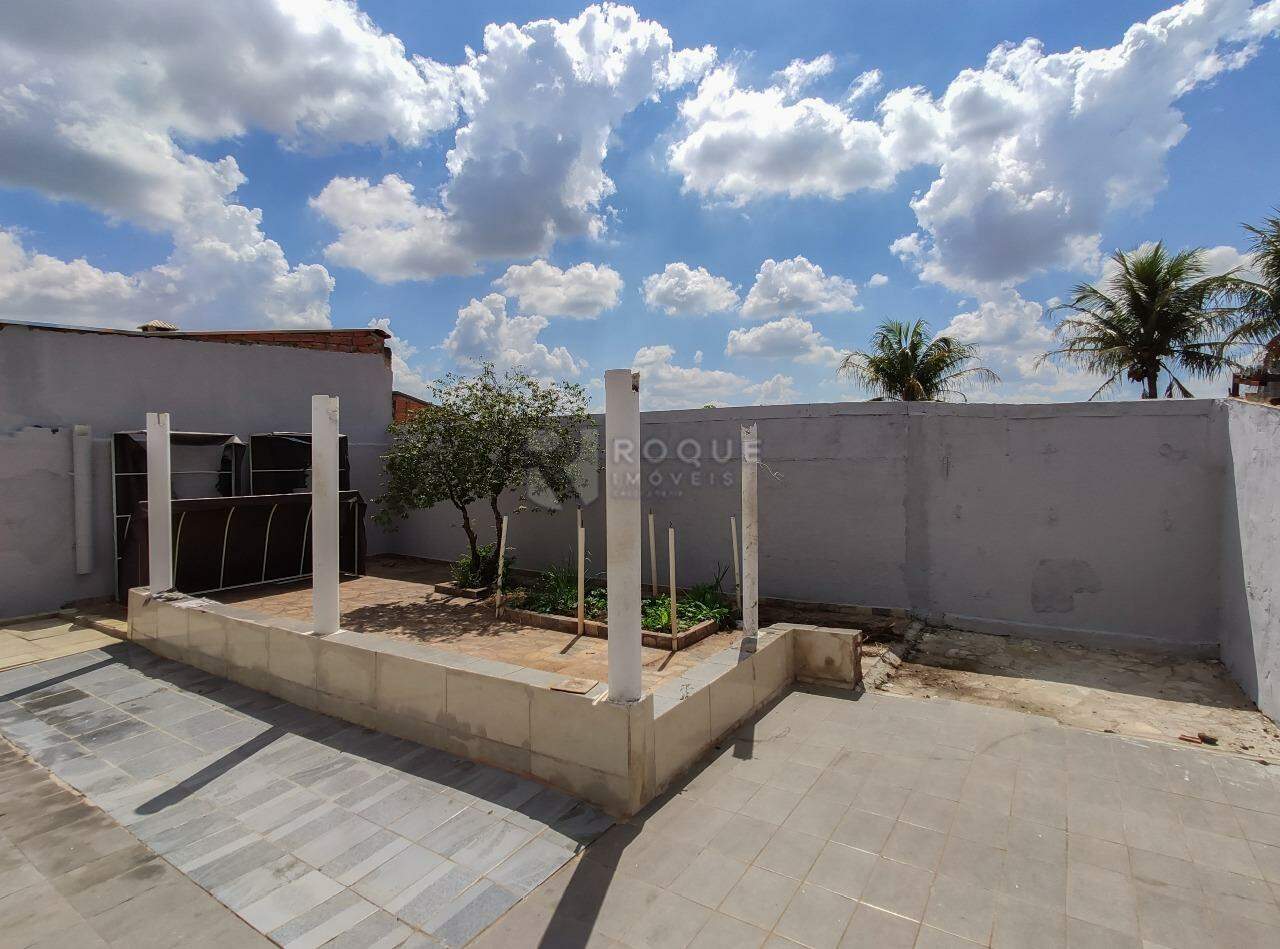 Casa Residencial para aluguel no bairro Parque das Nações: Fundo