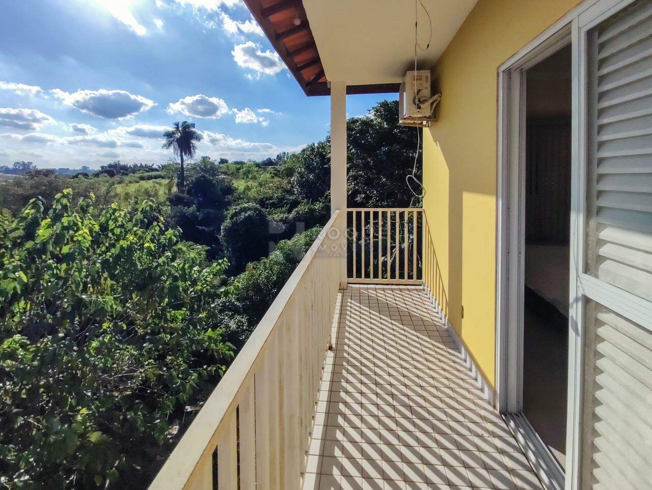 Chácara à venda no bairro Bairro dos Frades: SACADA SUÍTE CASA 1