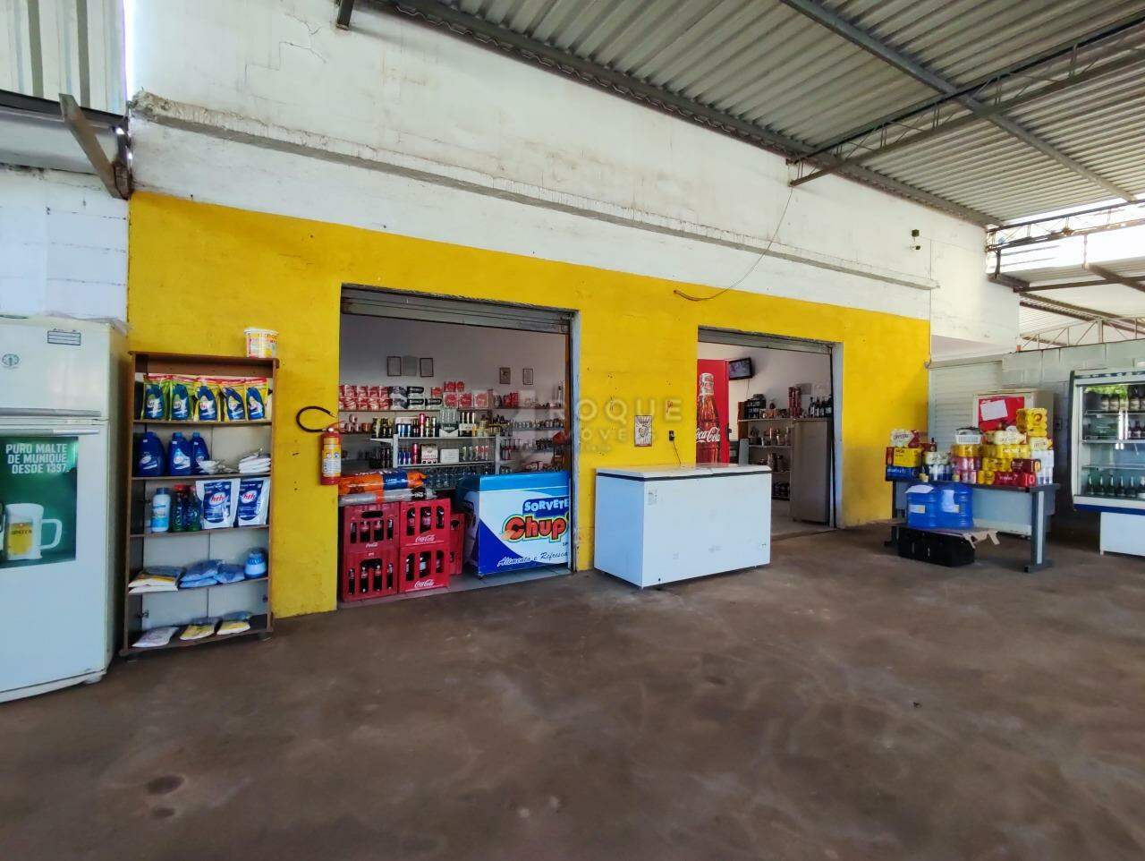 Chácara à venda no bairro Bairro dos Frades: SALÃO MERCADO