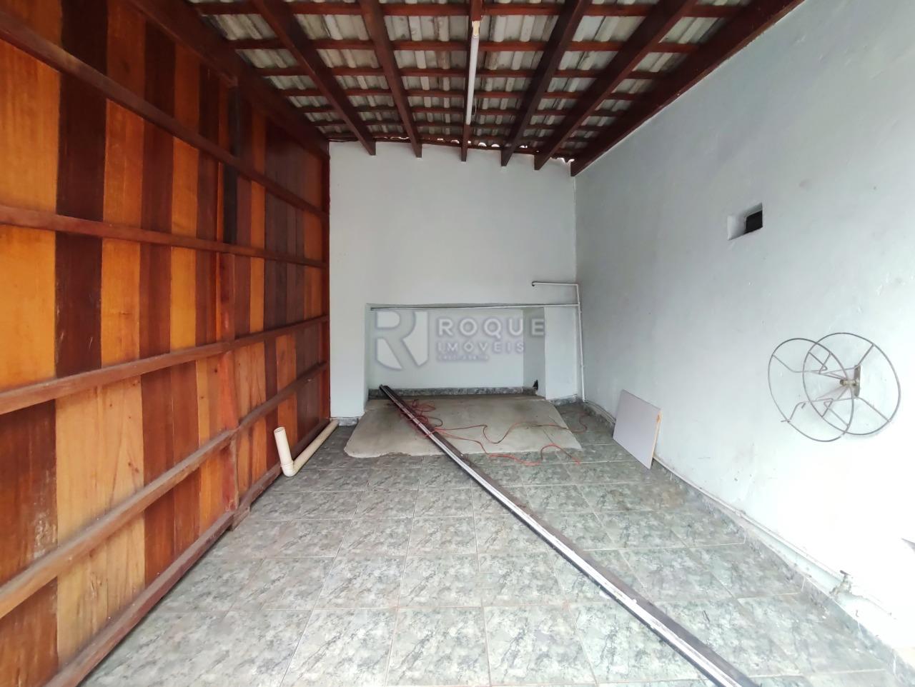 Casa Residencial à venda no bairro Vila Queiroz: GARAGEM 2