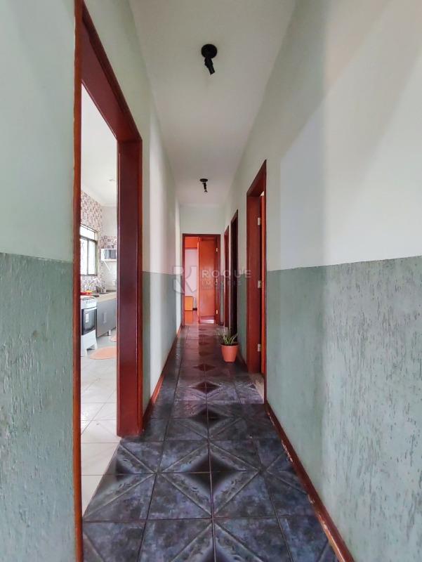 Casa Residencial à venda no bairro Vila Queiroz: CORREDOR INTERNO