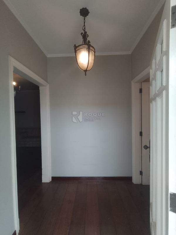 Casa Residencial para aluguel no bairro Vila Paraiso: Hall