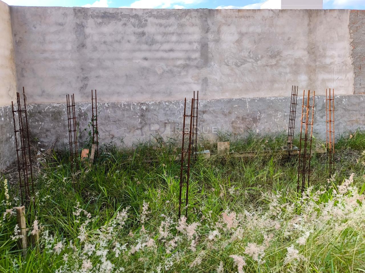 Terreno à venda no bairro Village Limeira: 