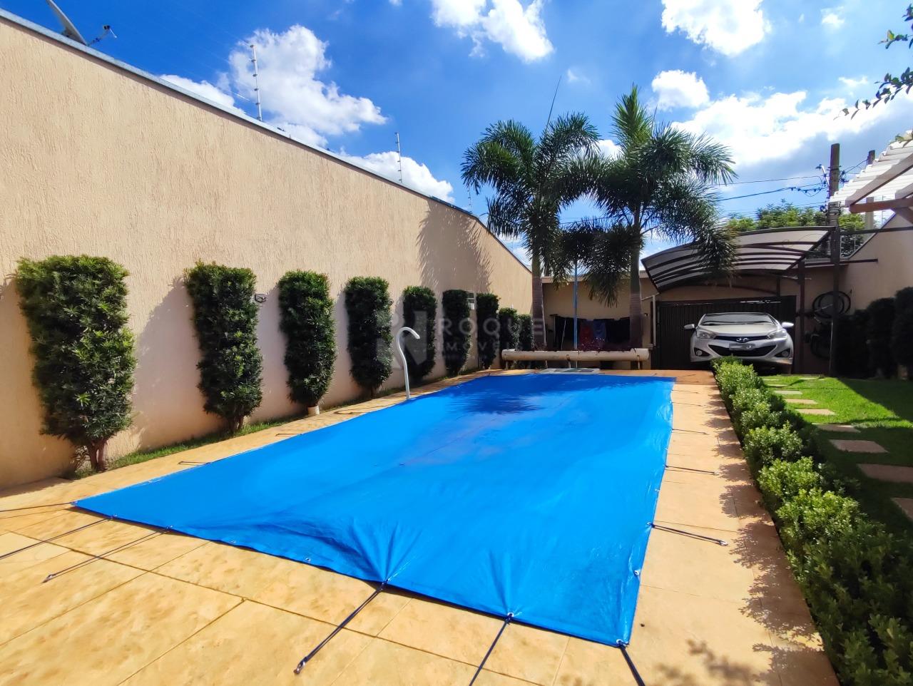 Área de Lazer à venda no bairro Residencial Interlagos: PISCINA