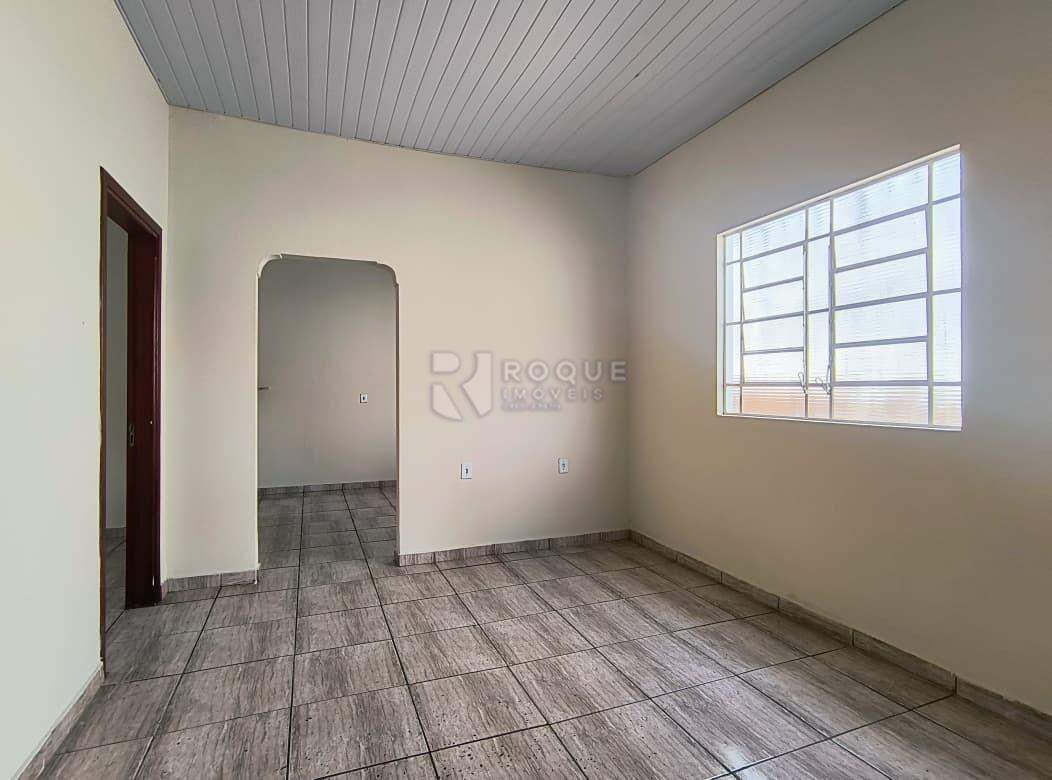 Casa Residencial para aluguel no bairro Vila Cristovam: Sala