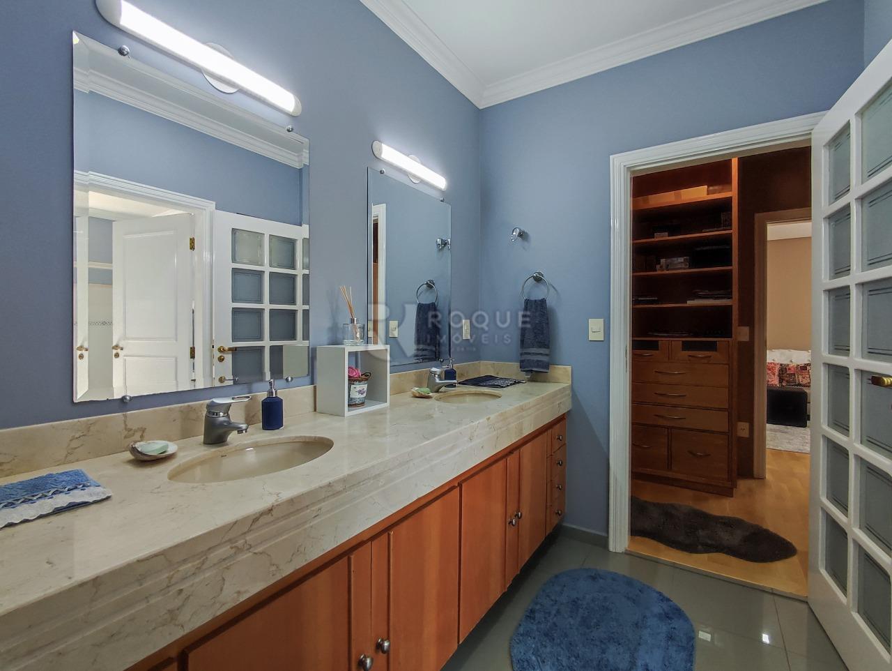 Casa em condomínio à venda no bairro Jardim Colina Verde: WC DEMI SUÍTES