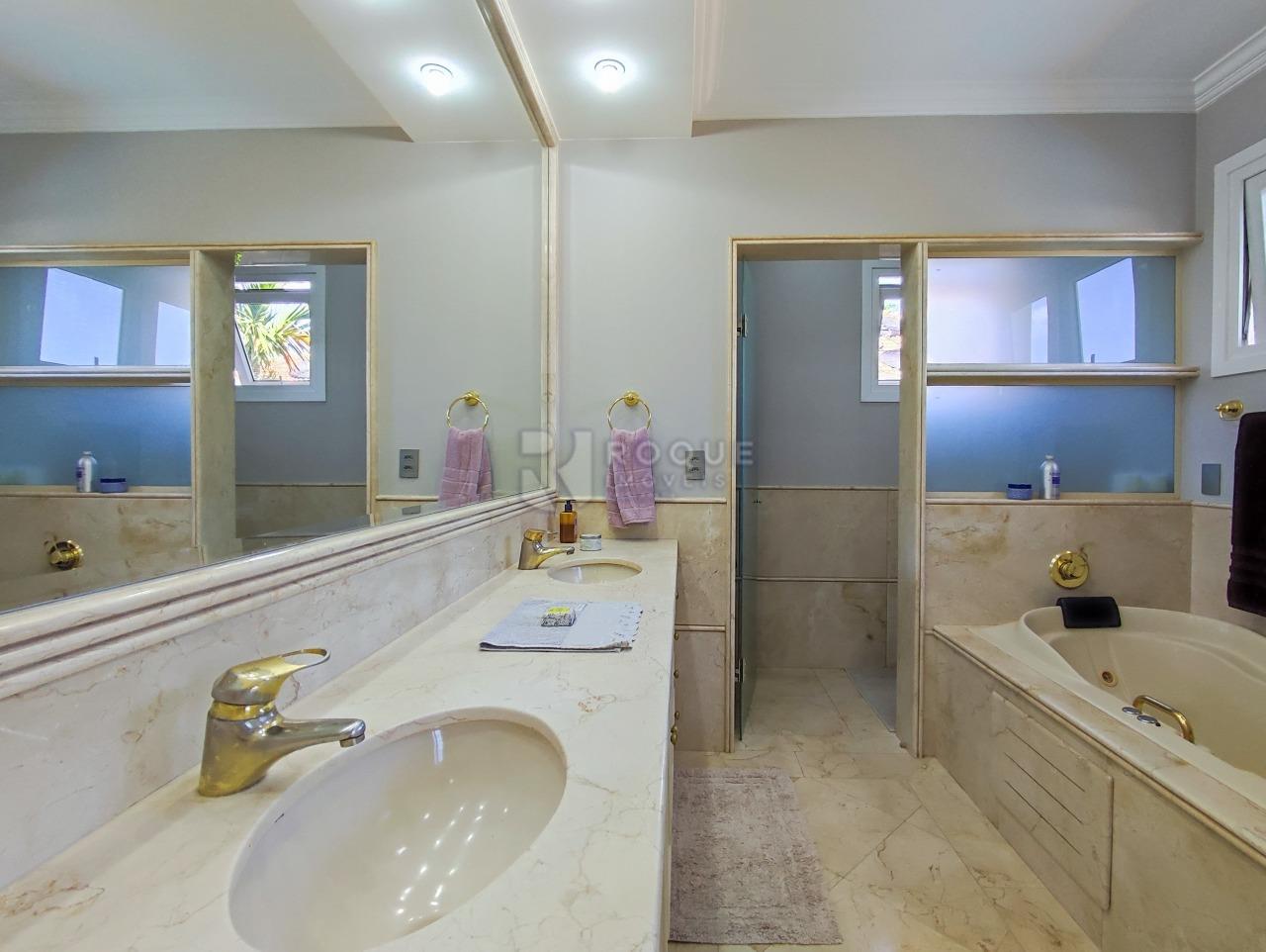 Casa em condomínio à venda no bairro Jardim Colina Verde: WC SUÍTE MASTER